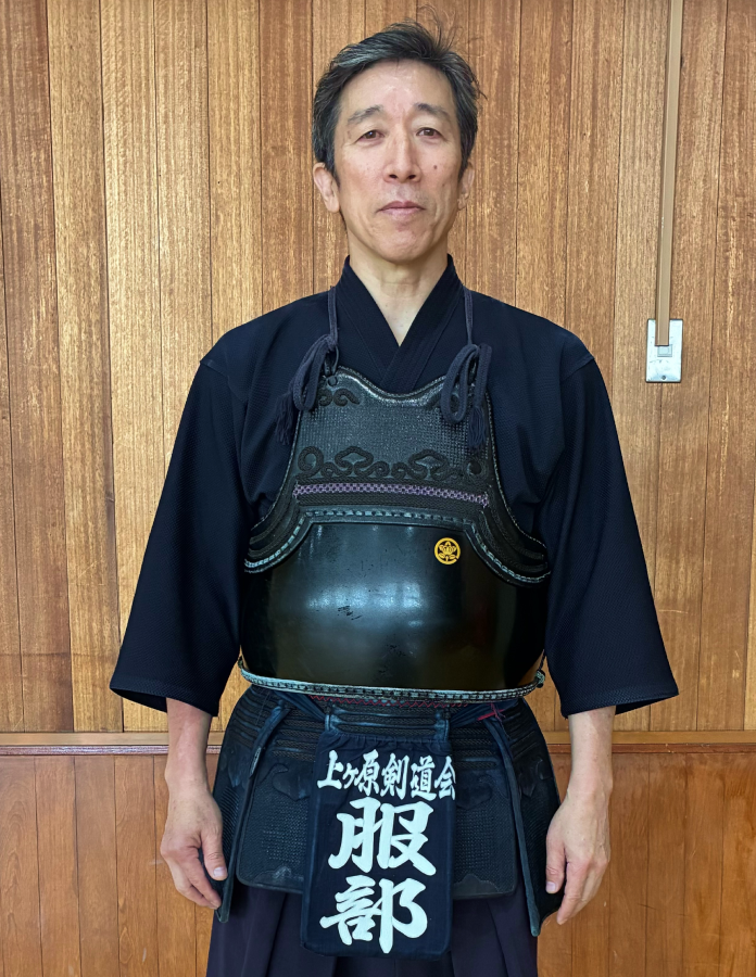 会長 / 六段（剣道歴40年）服部 正