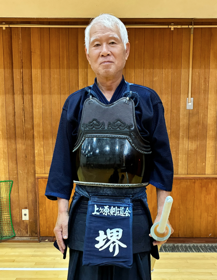 六段（剣道歴55年）堺 祥郎